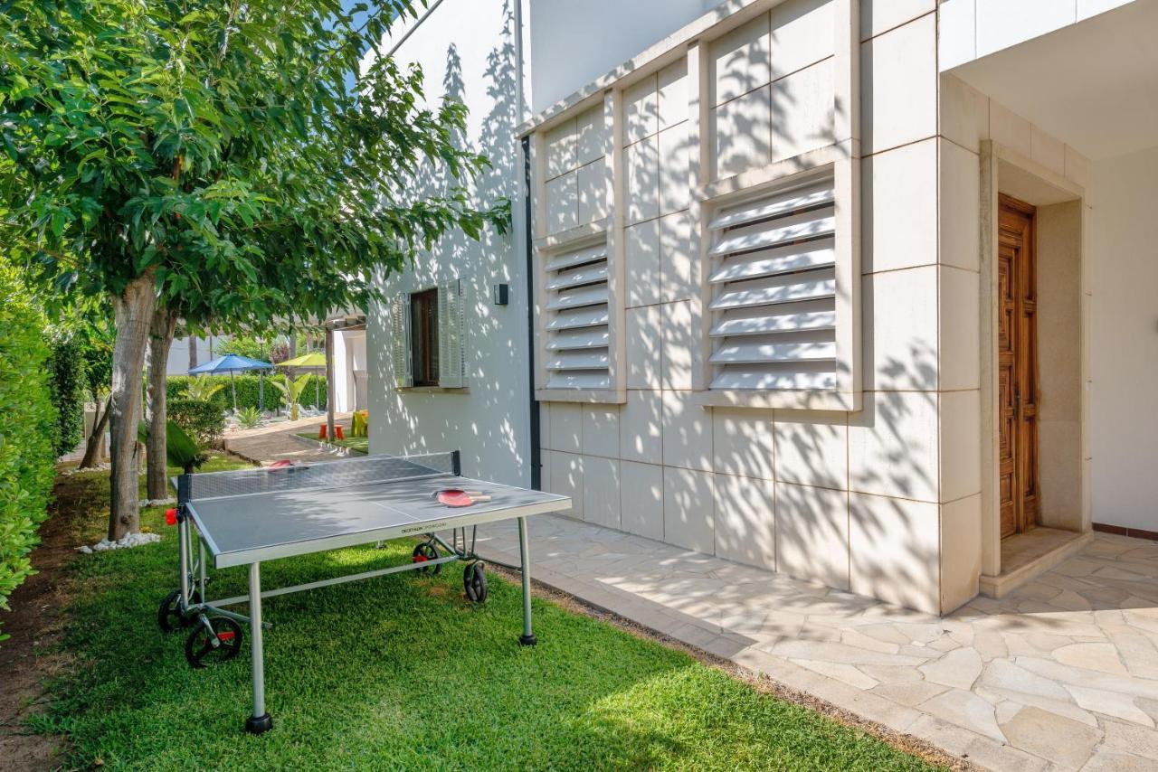 Estrel Villa Can Picafort  Luaran gambar