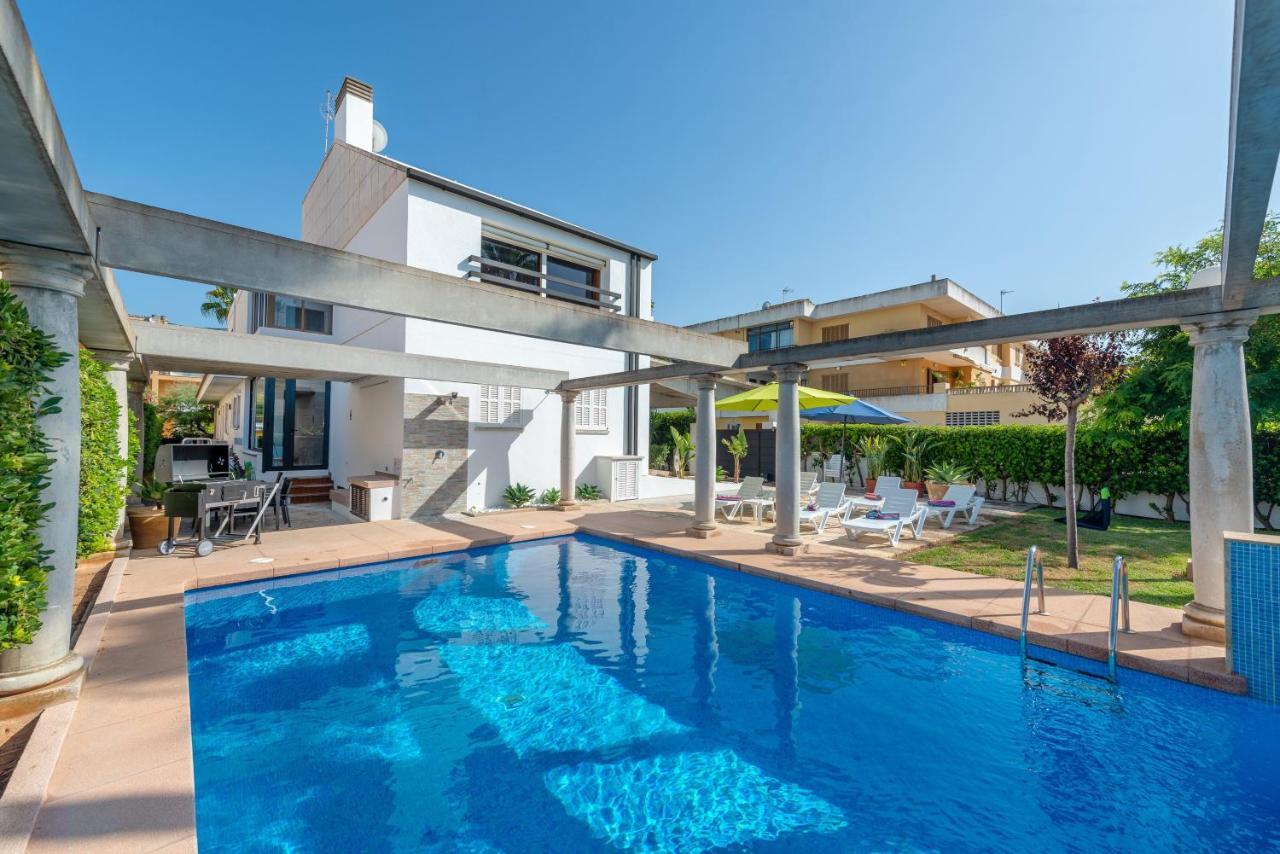 Estrel Villa Can Picafort  Luaran gambar