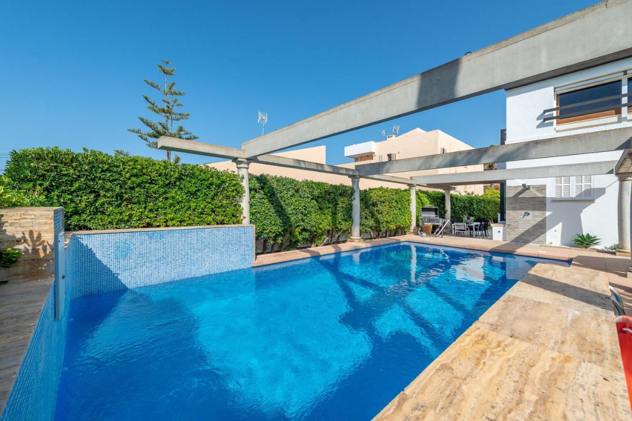 Estrel Villa Can Picafort  Luaran gambar