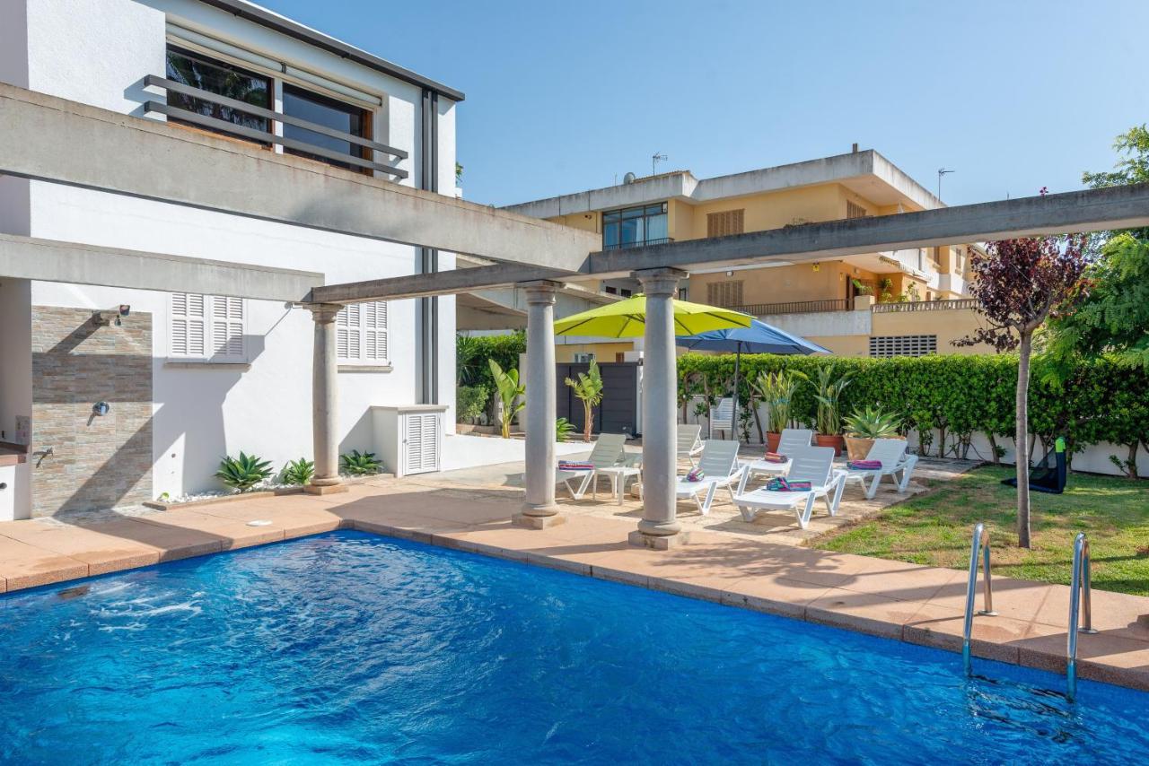 Estrel Villa Can Picafort  Luaran gambar