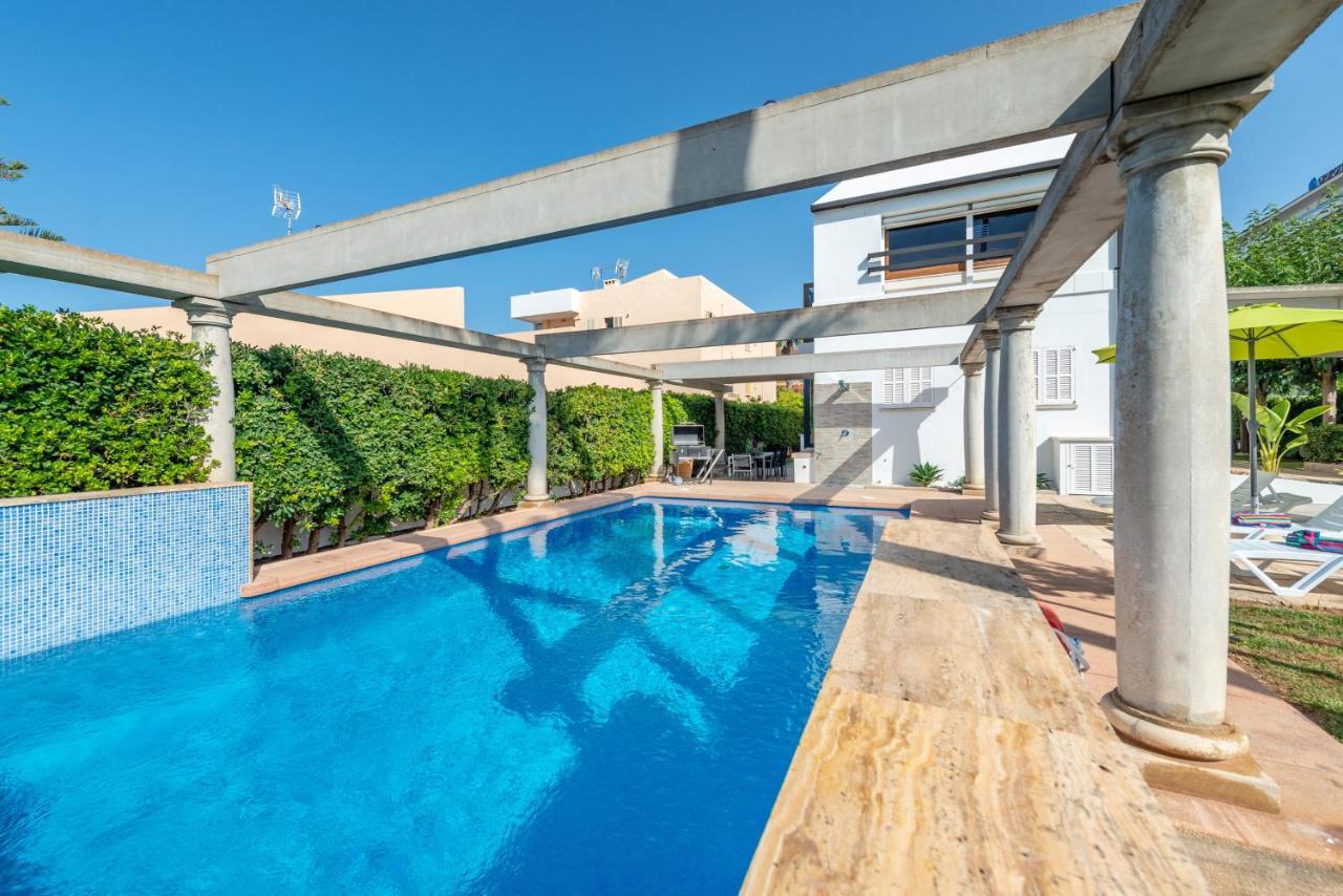 Estrel Villa Can Picafort  Luaran gambar